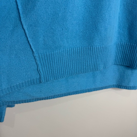 NWT Free People Venice 100% Cashmere Sweater Oversized Blue Medium Boho Coastal - Picture 8 of 8